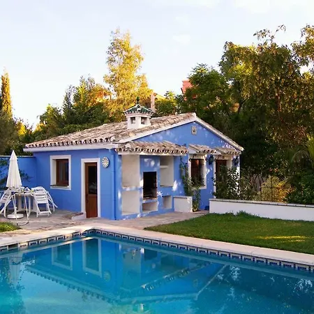 Private & Pool Nr Puerto Banus * Marbella
